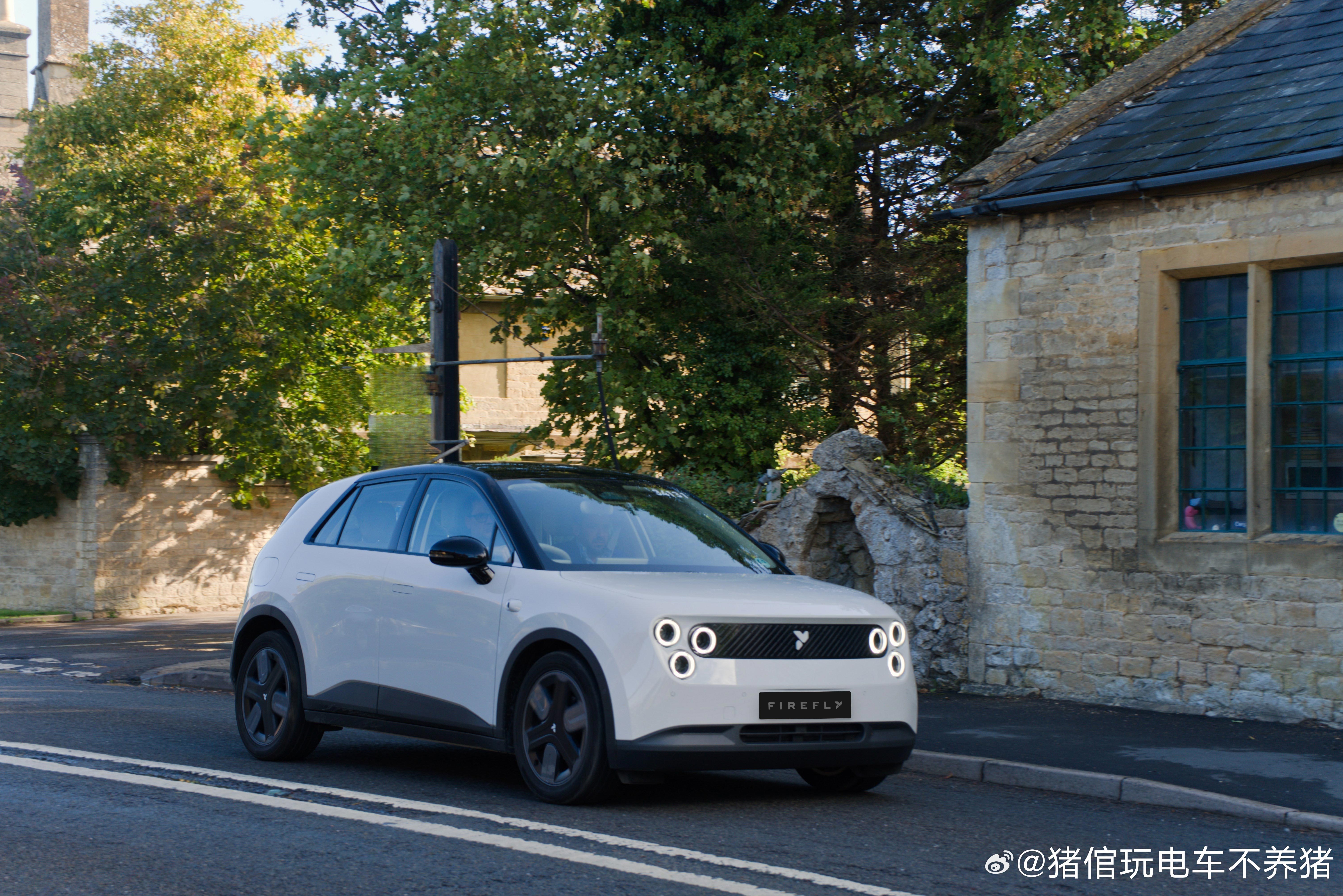 firefly萤火虫首款右舵车型量产整装待发，首批将抵达新加坡🇸🇬！期待小虫