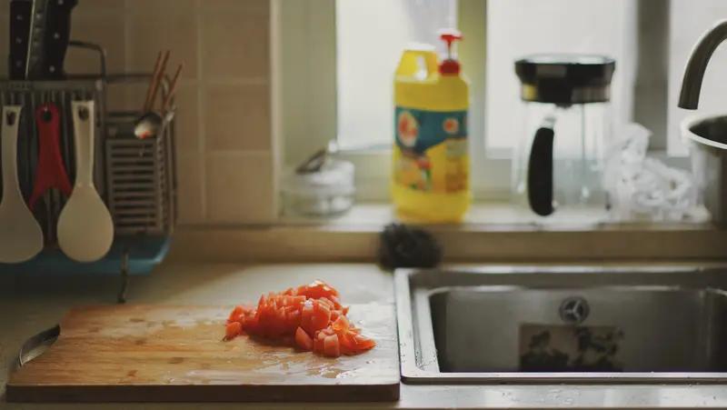 我现在基本能做到长期不吃外卖。以前上班时，天天吃外卖，不仅吃腻了，还胖了不少，身