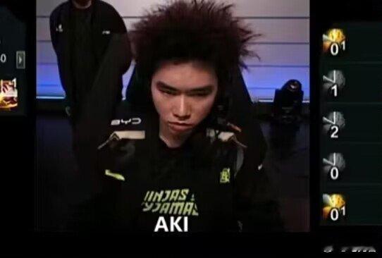怒发冲冠？[允悲]NIP打野Aki新发型炸裂爆炸头，曾经那个帅哥打野为何消失~如