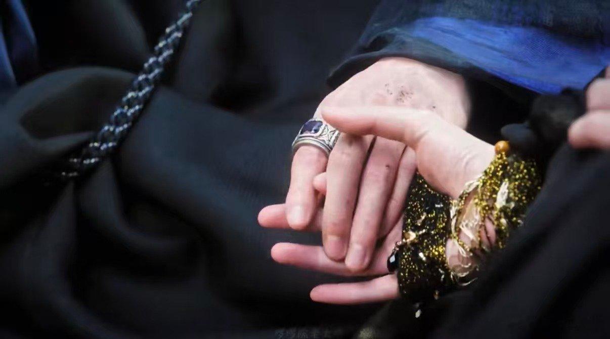 田嘉瑞一个人就是一个赛道 嘴上说着不需要帮忙，却静静伸手等着洗手，嘴硬心软太圈粉