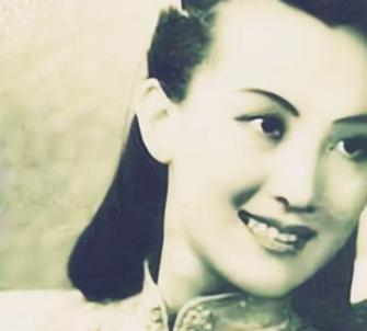 1929年，吴佩孚夫人的丫鬟翠香，十几岁时怀了老爷的孩子。为了避免闹出丑闻，吴夫