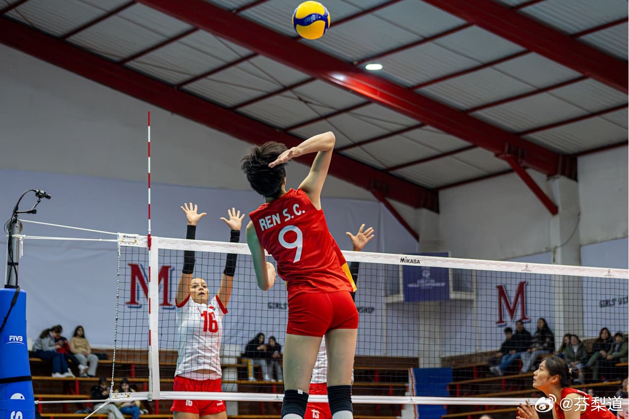 国际排坛动态中国女排2026女排U17世锦赛：中国队3-0（25-8/25-10