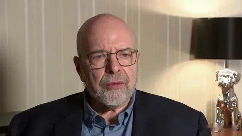 【“一个大国的软弱，只会招致更多的袭击”】

12月29日，美国国家利益中心创始