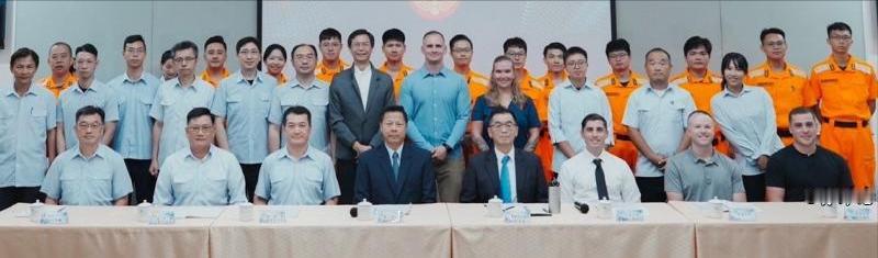 美台危险的勾连举动。
台媒报道，美国海岸防卫队赴台交流，台湾“海巡署”称，美方机