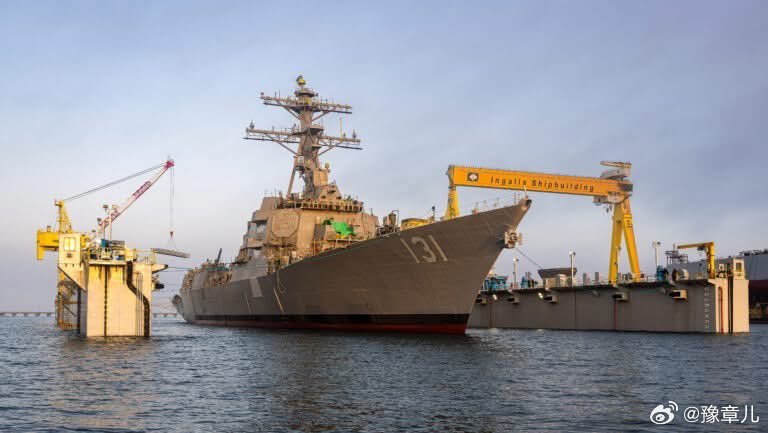 美国海军“阿利·伯克”级 Flight III 型导弹驱逐舰“乔治·尼尔”号下水