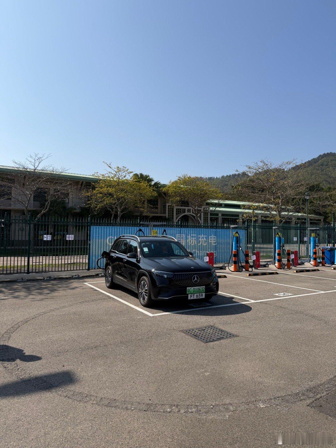 今天开车来香港逛逛