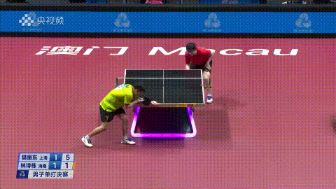 第三局11:5樊振东胜 