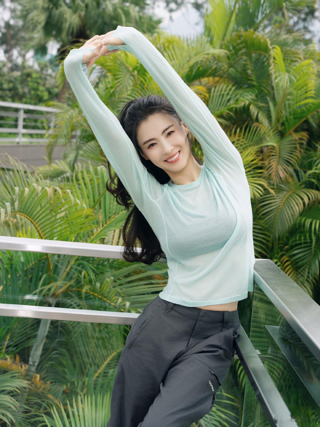 超美笑容😊