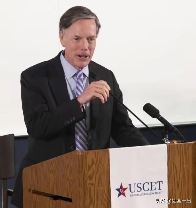 联合早报公然对中国开火！直言在如今世界局势被美国频频搅动的情况下，中国却是并没有