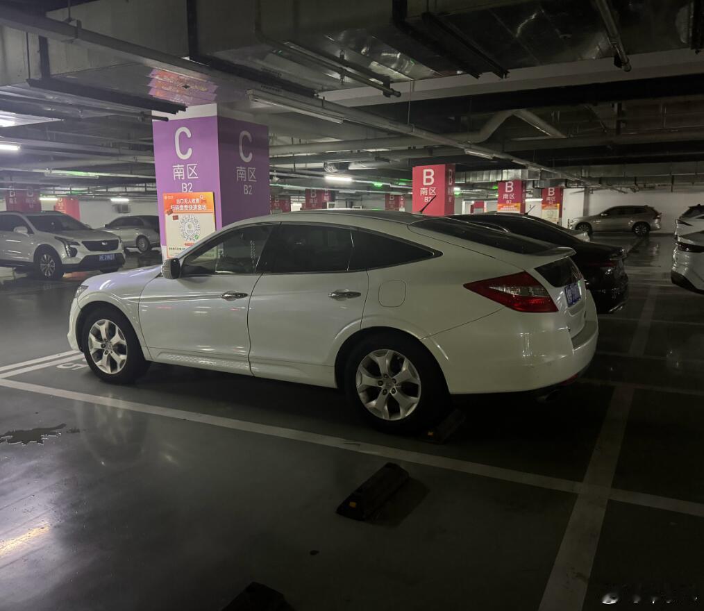 这个有意思，广汽本田的这个“百万公里俱乐部”，凡是车辆里程超过90万公里的本田车