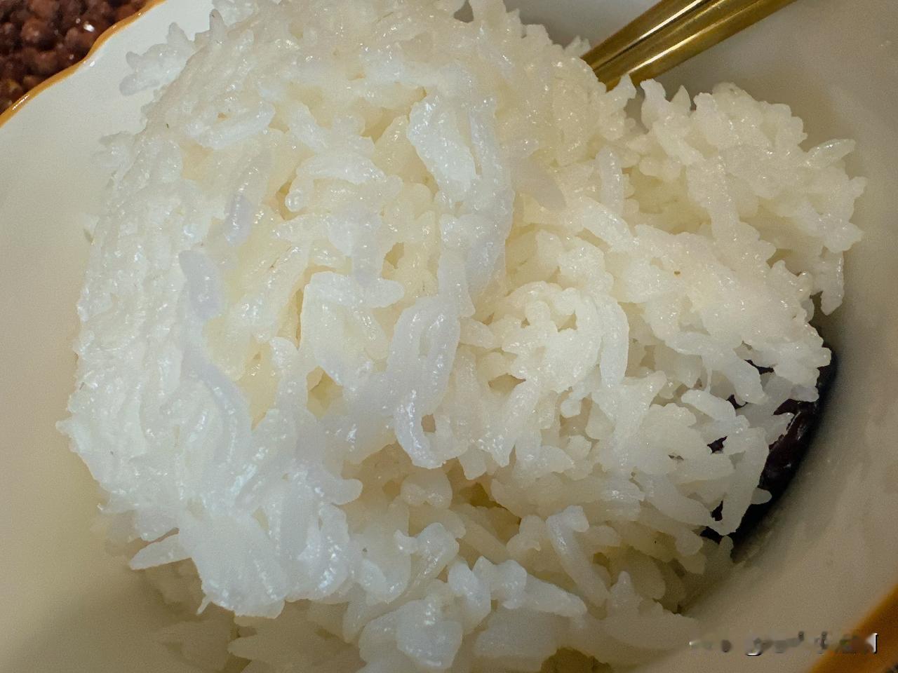我最不喜欢麻烦人，最不喜欢因为我的情绪影响别人。
但是今天我的情绪真的到了崩溃的