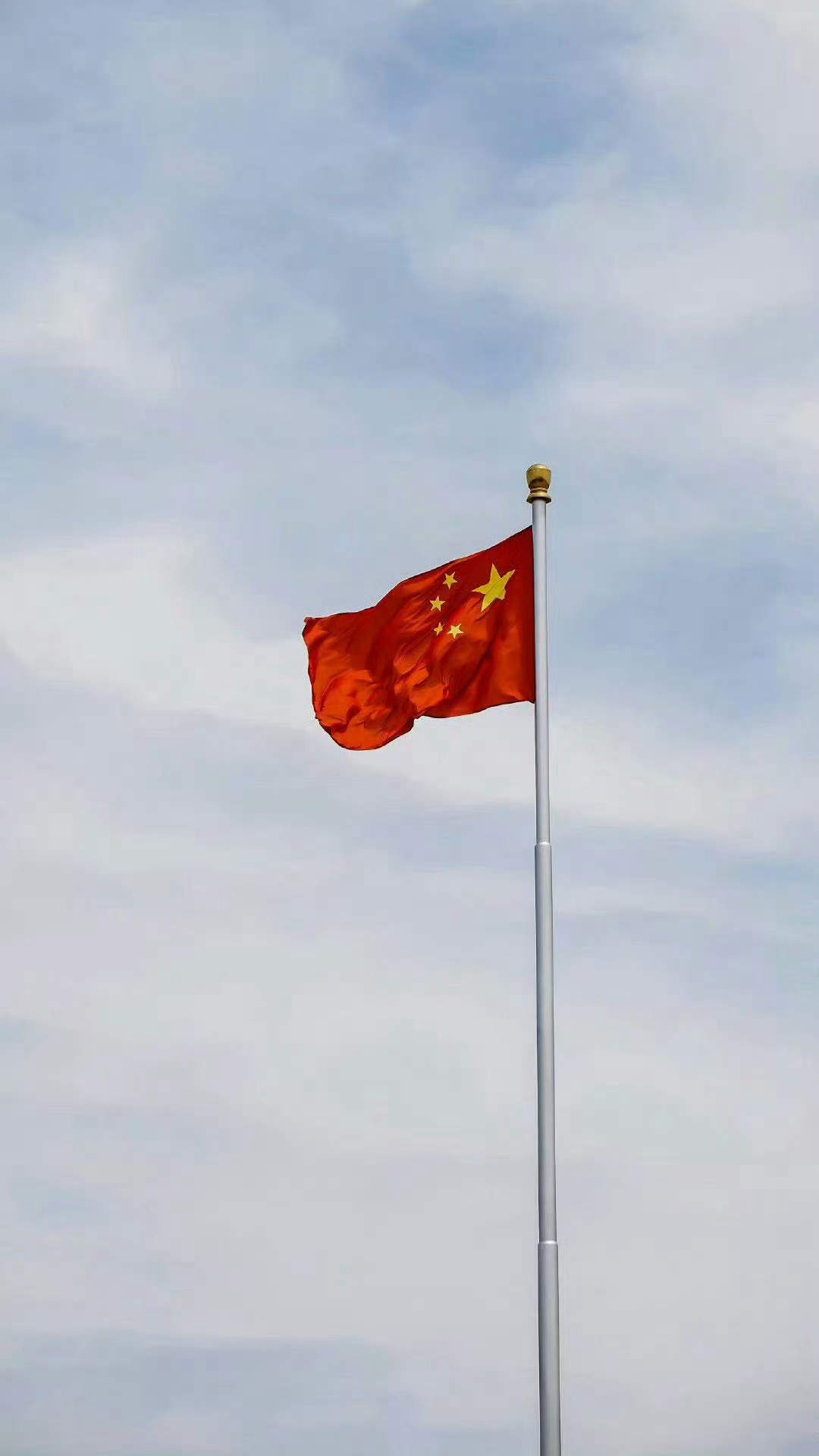 如果你问我今天是什么日子我会说：今天是邓小平诞辰122周年，今天是抗洪英雄李向群