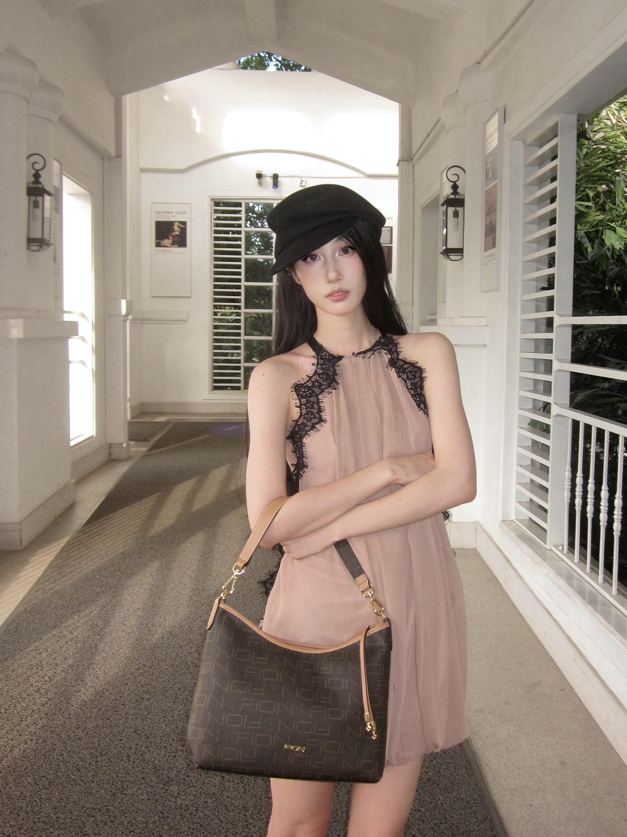 你就跟他聊吧 等会儿五十块都不知道怎么没的