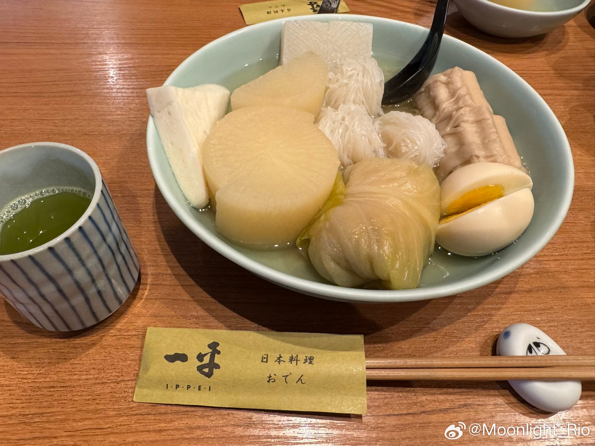 伊藤美诚和妈妈去吃关东煮🍢 