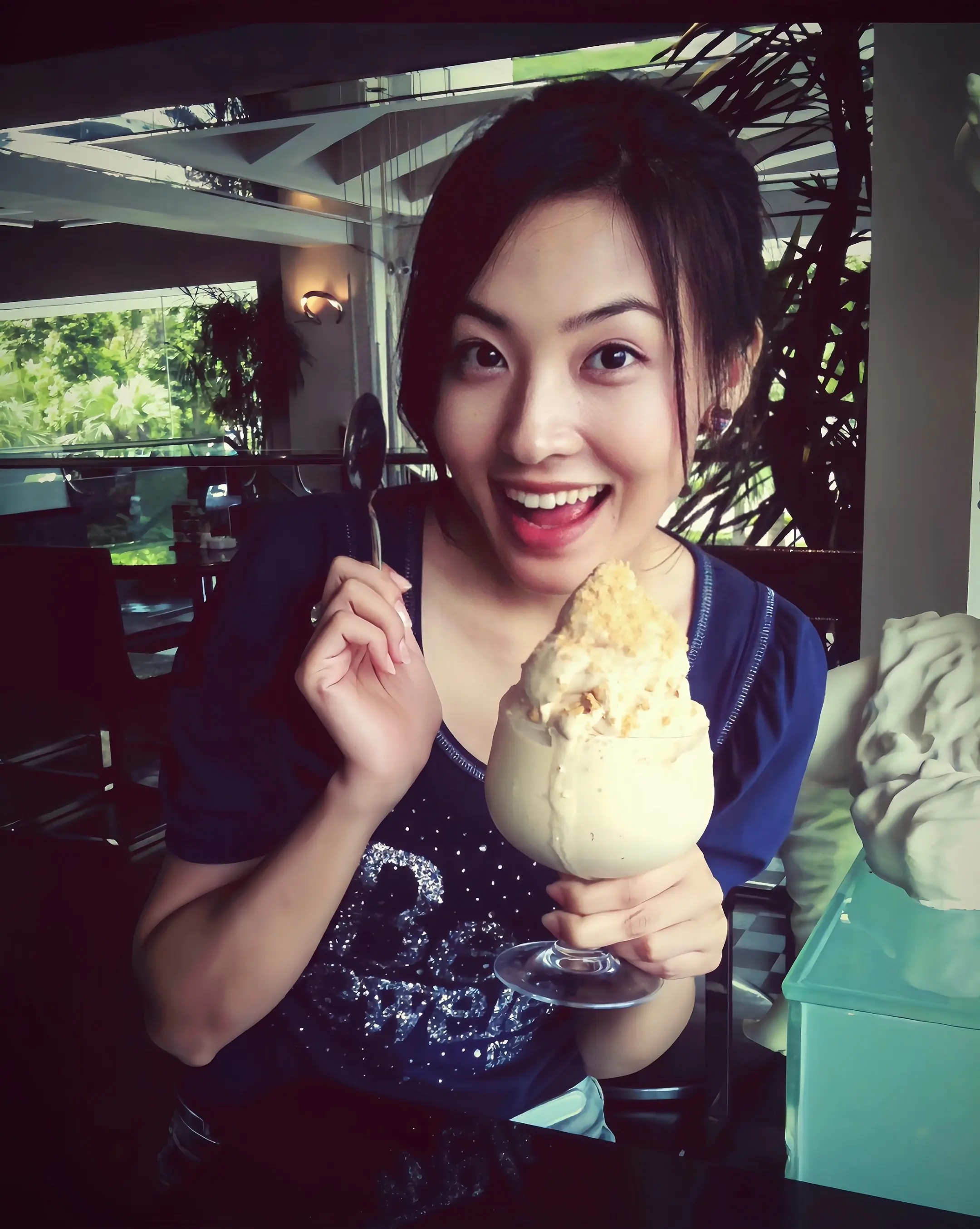 哪怕我是坏女人他也爱我