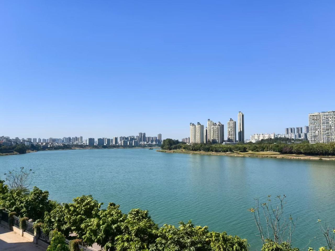 如果不缺钱，你还会工作吗不缺钱之后，工作就不再是谋生，而是找存在感、找价值、打发
