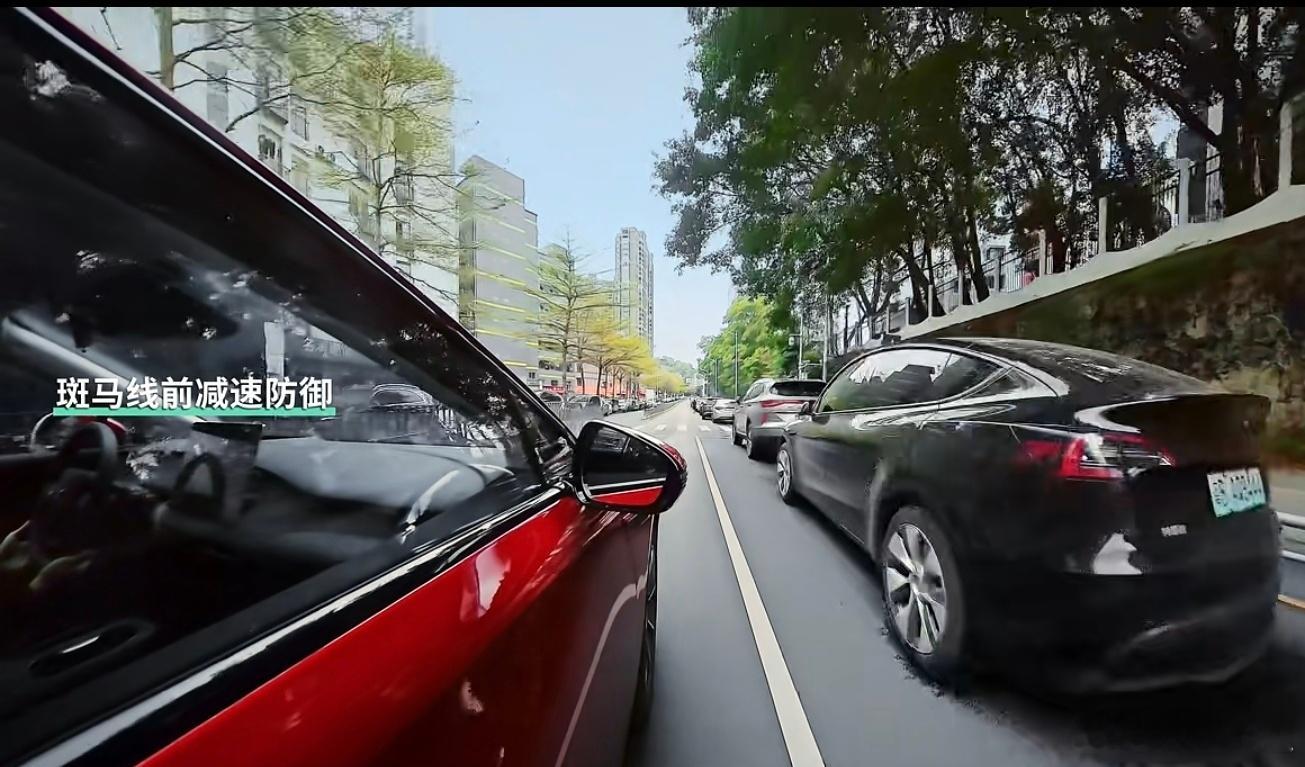 C柱高位摄像头？近距博弈神器来了！全新一代问界M9上，C柱高位区域多了一个高位摄