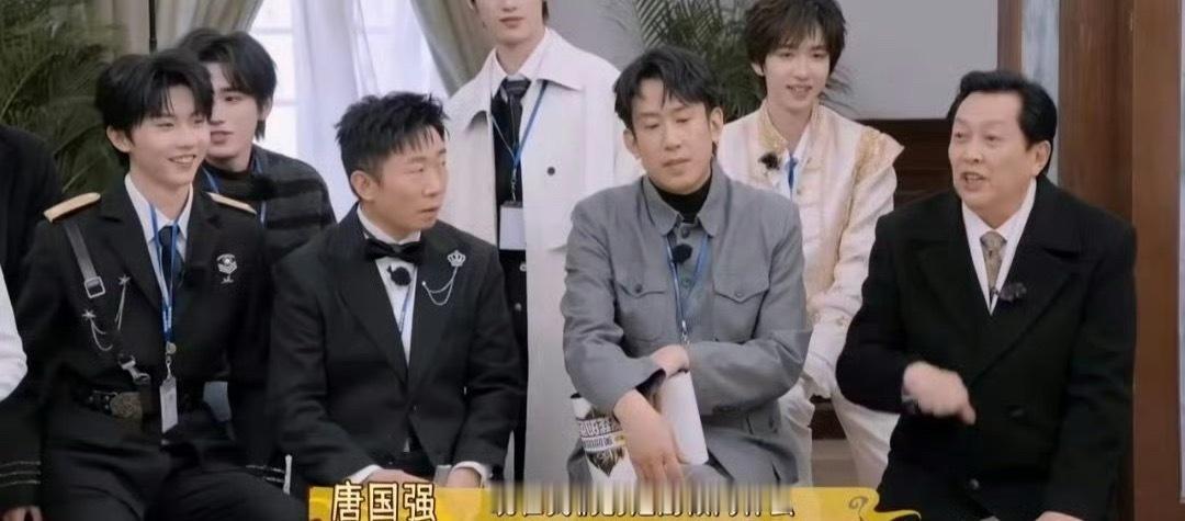 唐国强锐评短剧悲哀原因唐老师的点评很中肯，其实都并不尖锐，只是大家现在没怎么吃细