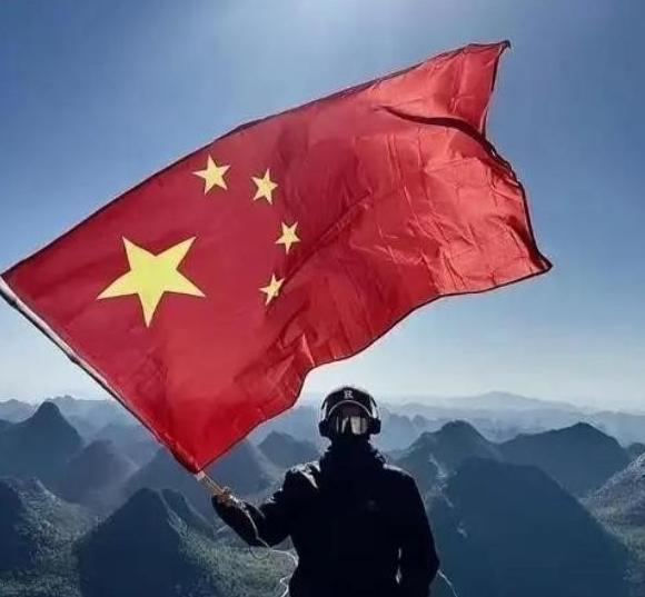 回看历史日本挑衅，台独挑衅，菲律宾挑衅，德国法国挑衅，越南挑衅，挑衅越来越多……