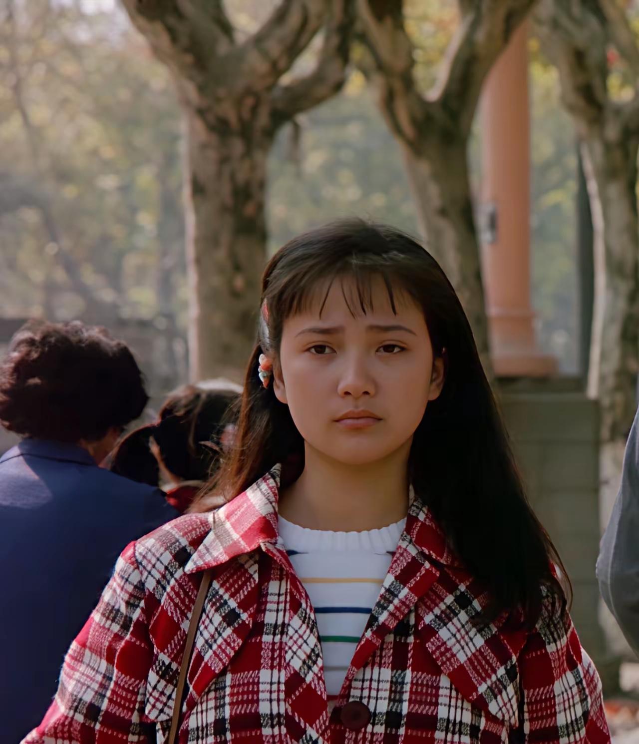 何晴走了，年仅61岁，太让人痛心。她是中国内地唯一演遍四大名著的女演员，“古典第