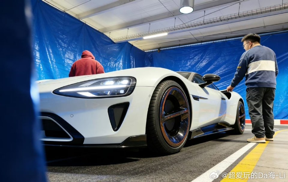 疑似小米超跑这造型够帅的小米汽车预告惊喜