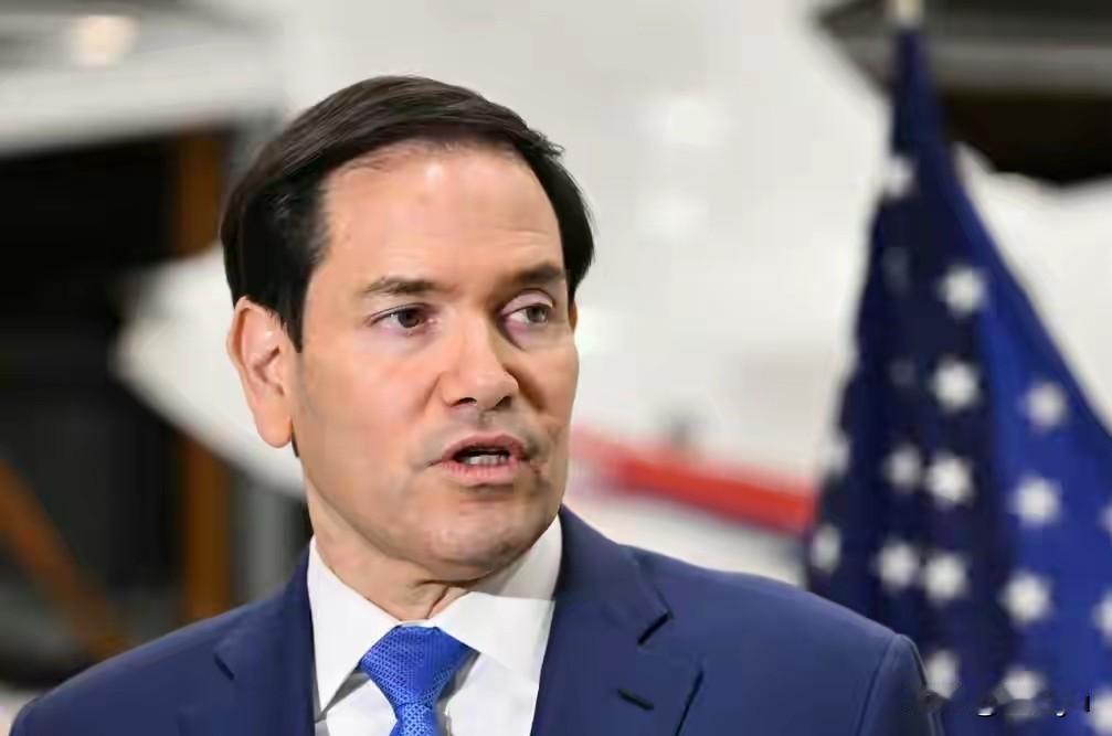 美国国务卿卢比奥：让我们向乌克兰提供无限的资金支持不现实。12月2日，卢比奥接受