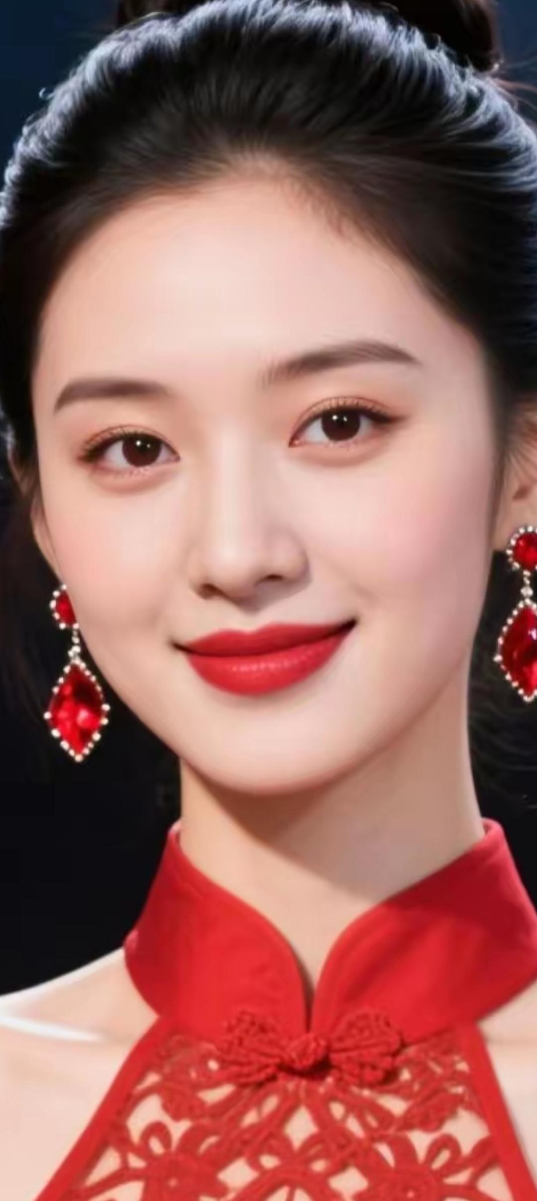 优雅红唇，精致耳饰，红衣惊艳，尽显东方美！