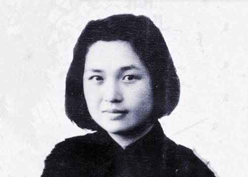 1947年，陈布雷的女儿女婿被捕，蒋介石找陈布雷谈话，询问他对此事的想法。陈布雷
