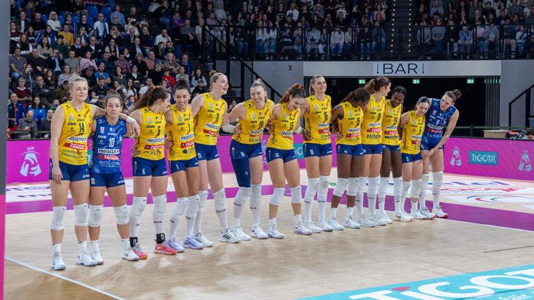 一周双赛！朱婷之科内利亚诺已前往德国德累斯顿，这是她们参加世界俱乐部锦标赛前，在