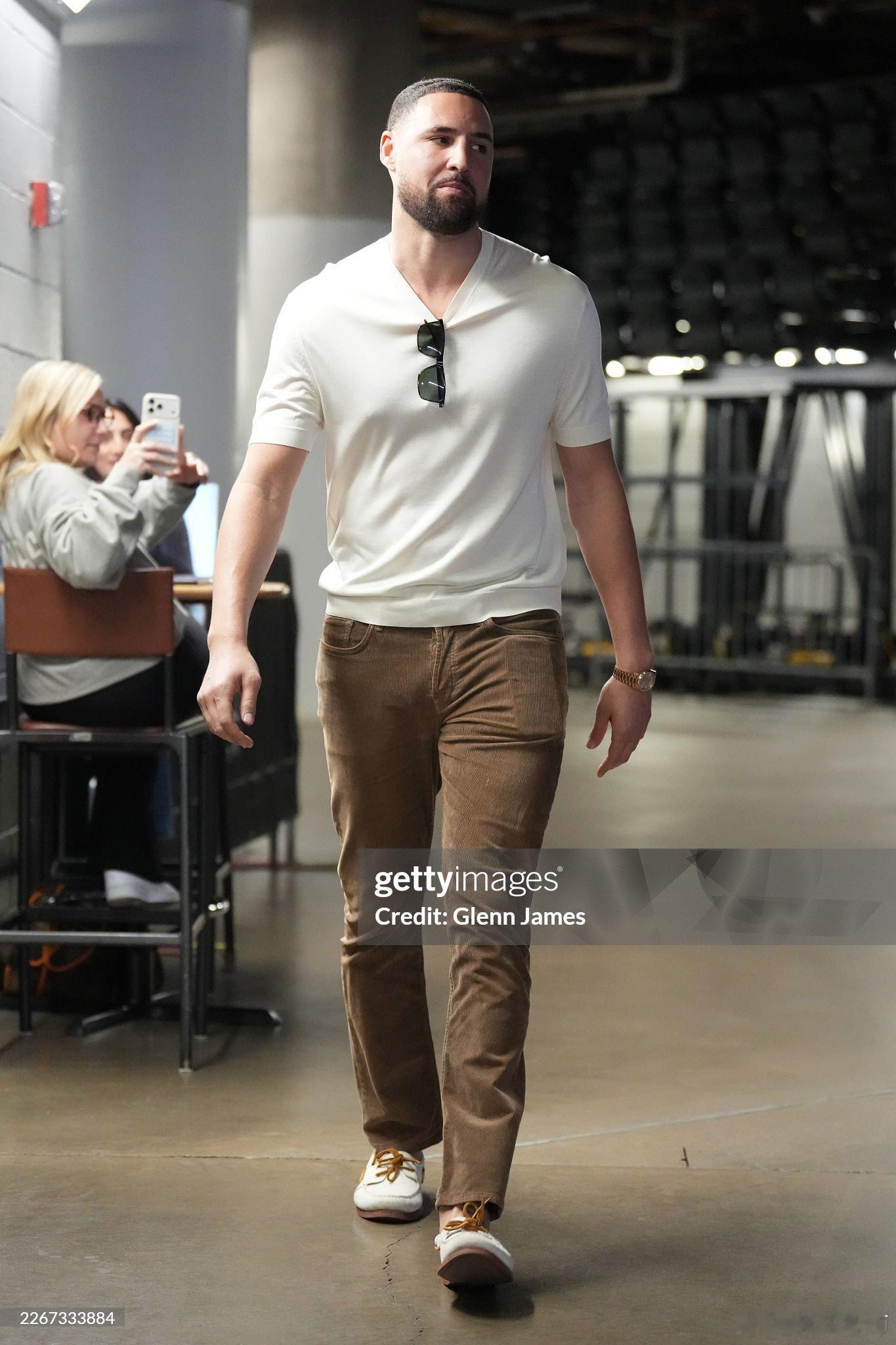 MFFL 来自Christian Clark的消息。汤普森愿意回到洛杉矶，那里是