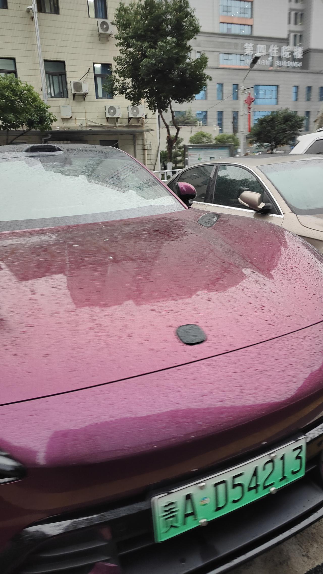 带激光雷达的车很高级