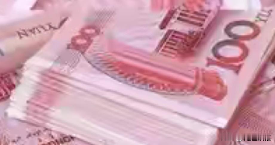 最盼着涨养老金的人，应该是那些灵活就业的退休人员。
他们都是自己缴社保，大多数人