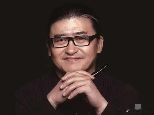 刘欢，大学教师，但退休时，他只是副教授；85年大学毕业，但退休时，工作年限只有3