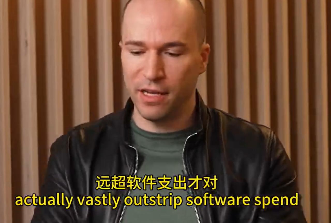 OpenAI总裁Greg Brockman最近抛出一个挺反常识的判断：未来企业的