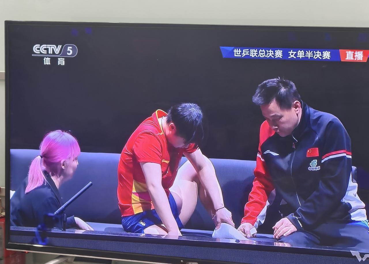 孙颖莎退赛，
我觉得孙颖莎一定是经过思想斗争，
为了不耽误后面跟王楚钦一起的混双