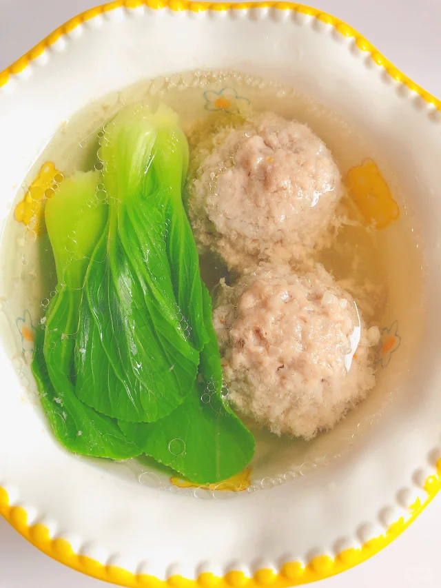 小朋友超爱的鲜嫩多汁的清炖狮子头