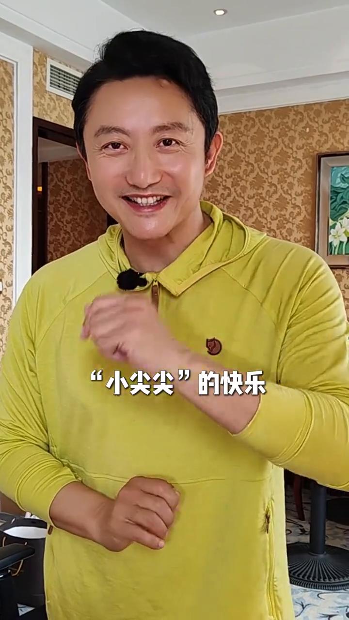 独家秘方：李爸糖醋排骨面。
你们这是什么面？糖醋排骨面。好多朋友留言说想吃李爸做