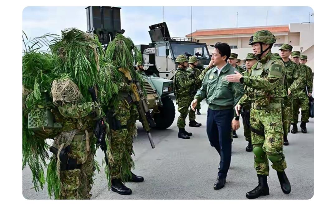 日本的扩军行径简直是对地区和平的公然挑衅，国际社会必须行动起来。日本首相高市早苗