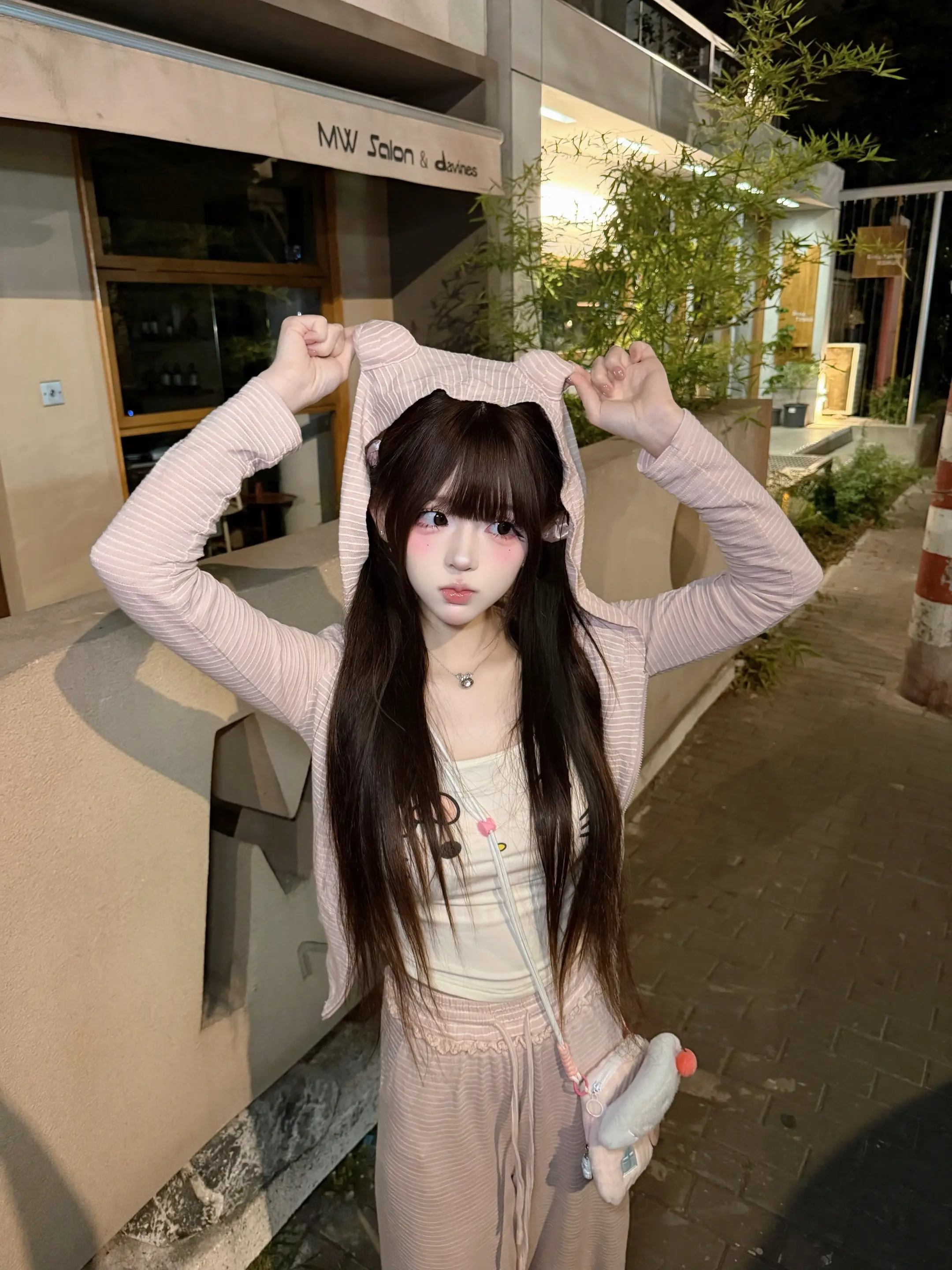 我存在的意义就是想接住你的眼泪呀(っˊ⸝⸝>ᴗ<)ω<ˋ⸝⸝)