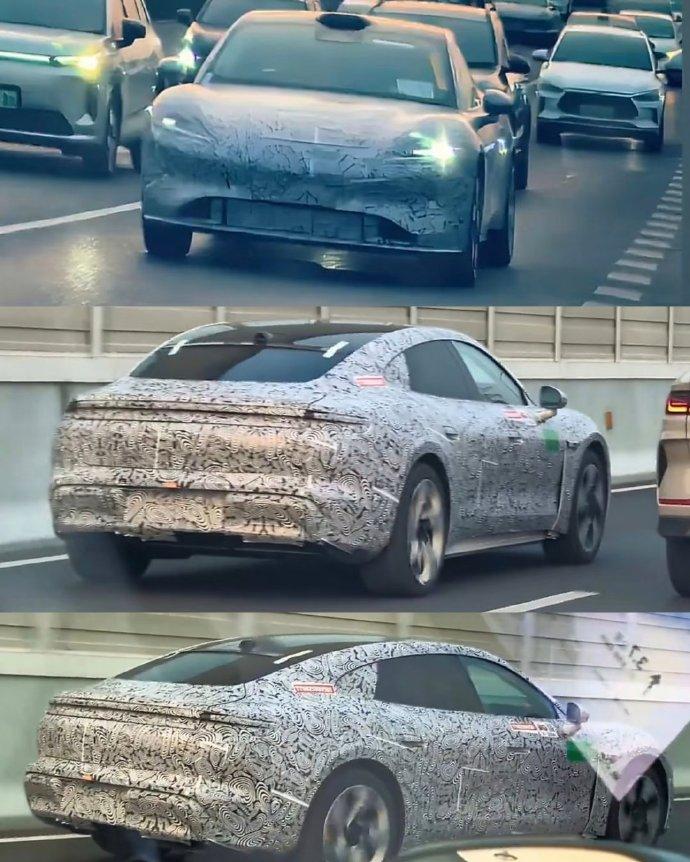 传说中的尚界Z7
除了炫酷的渲染图，昨天正式出现了实车的路试图，属于中国人的豪华