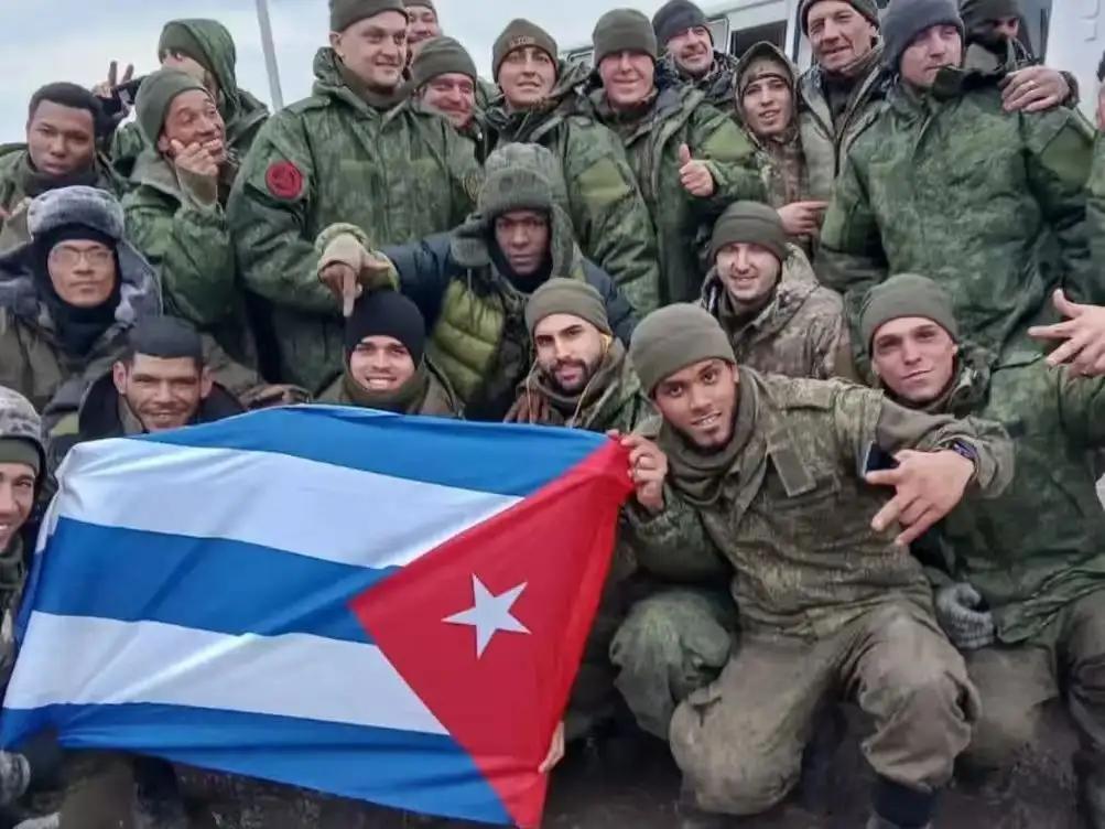 据古巴内务部通报，近日一艘美籍快艇闯入古巴领海。
古巴执法部门发现目标后进行拦截