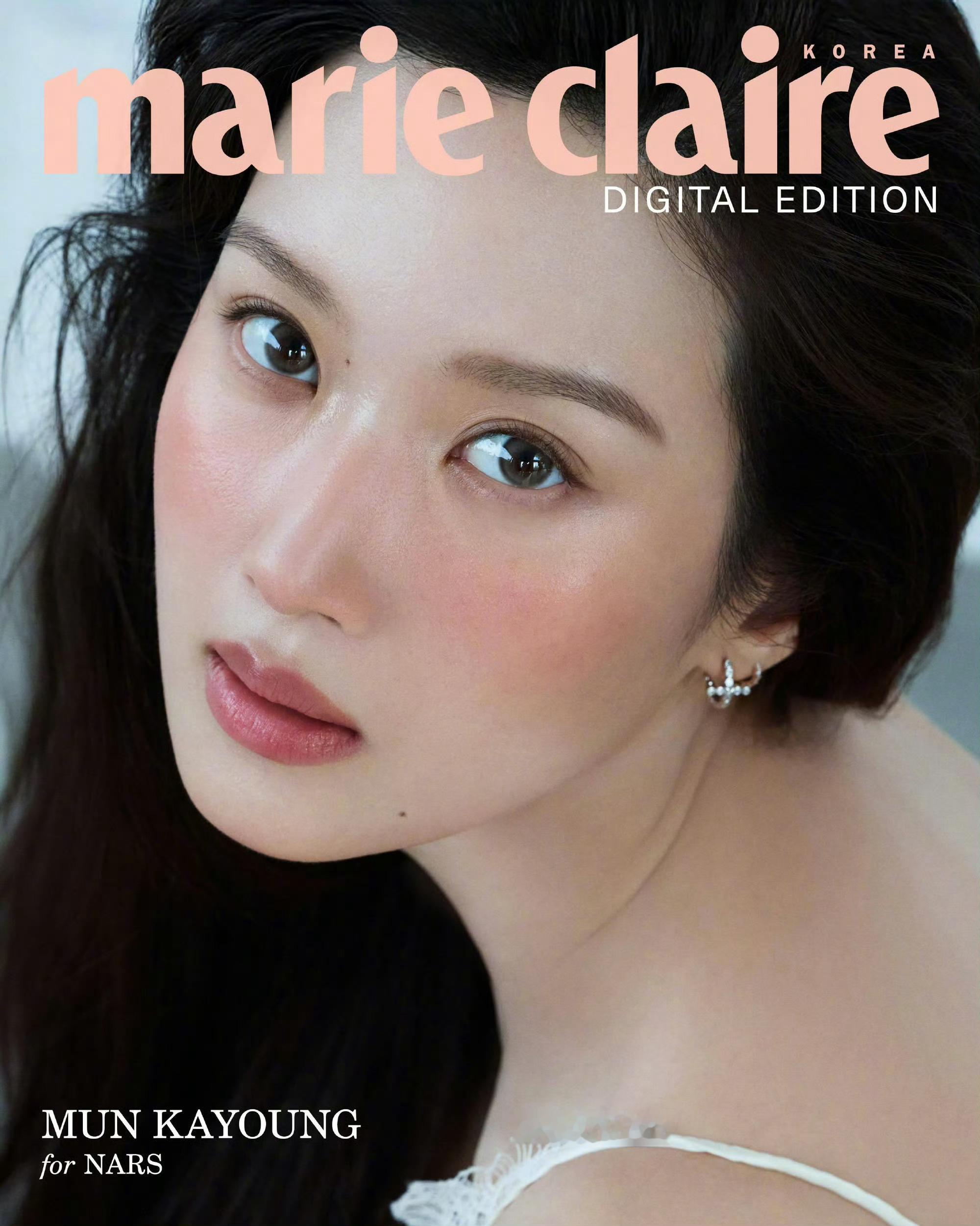 文佳煐登上Marie Claire Korea电子刊封面，百想影后诠释NARS美