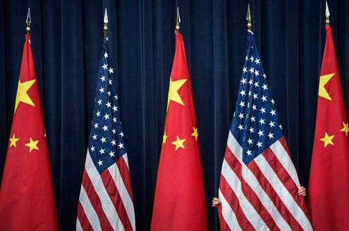 中美互动迎来新信号，美方主动对华喊话。当地时间 7 月 28 日，美国战争部副助