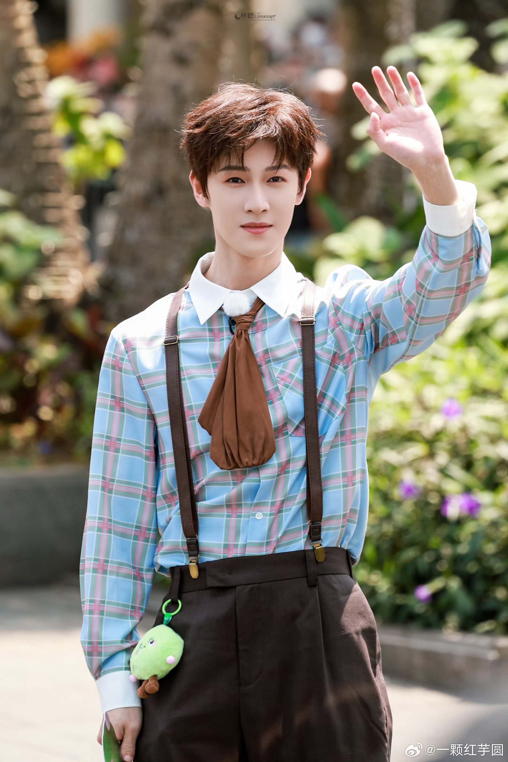 哇哦，李昀锐 今天是少年感爆棚的明媚小少爷奔跑吧路透