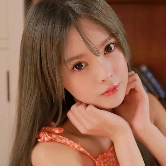 少女心事，轻轻诉说