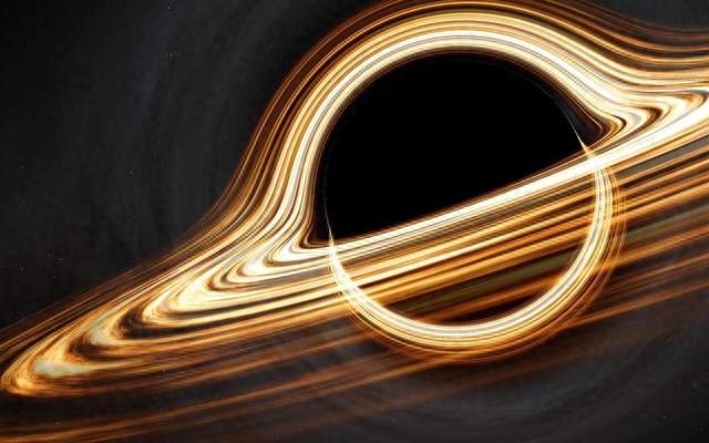 黑洞真的会“吞掉”整个宇宙吗？科学家为什么反而没那么担心