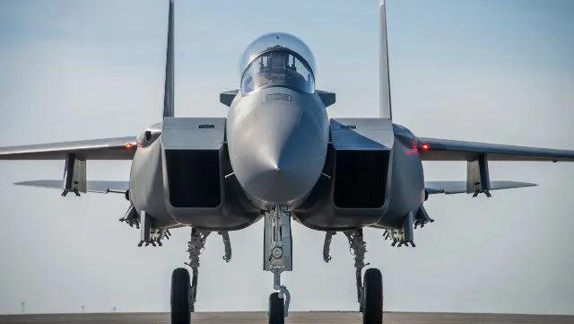 美国媒体:F-15EX“炸弹卡车”可在一次飞行中击落至少6架战斗机

美国《空天