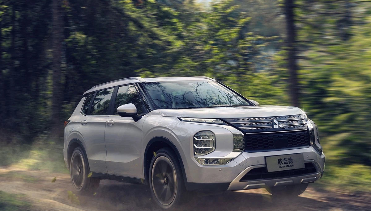 【#三菱汽车#在华工厂停产，退出或已进入倒计时⌛】和一个月前官方辟谣不同，这次释