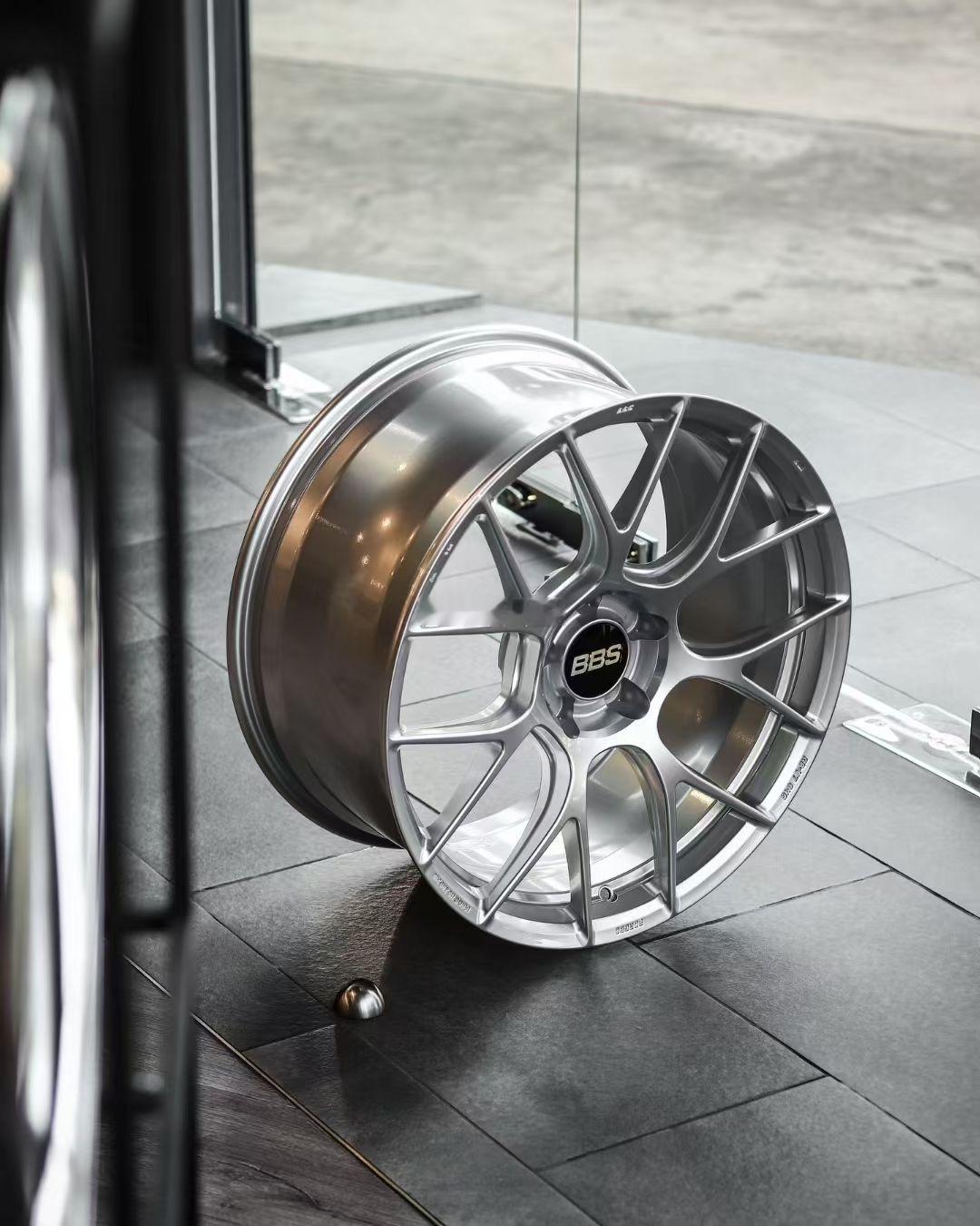 BBS RE-V7 DS银 REV7​19寸 9J / 10J 5*112​宝马