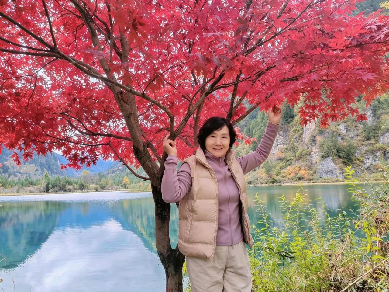 毕棚沟秋叶红